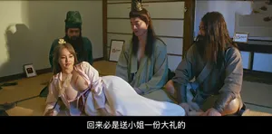 Cô sinh viên 18 tuổi siêu trẻ, mập mạp vẫn còn trinh trong phòng ngủ đơn giản