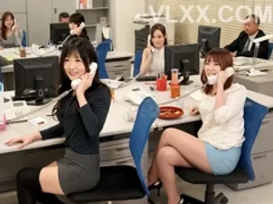 Tội nghiệp em gái loz múp bị hai anh đồng nghiệp hấp diêm